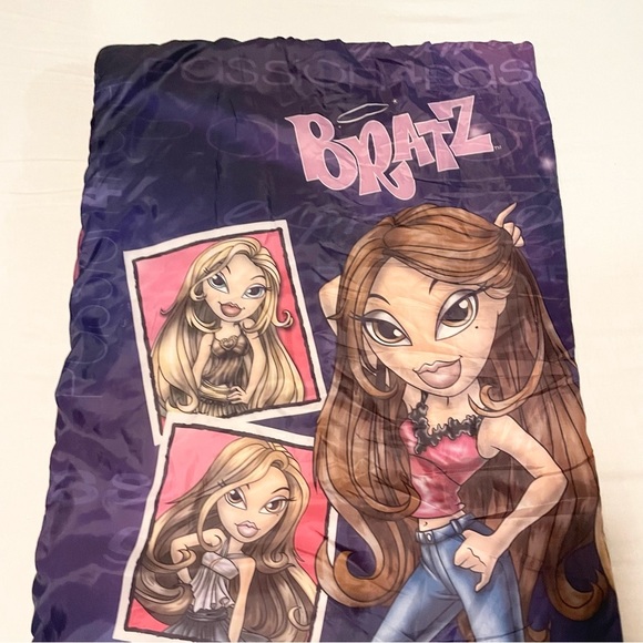 Bratz Doll Sleeping Bag Y2K MGA Double Sided - Picture 3 of 16